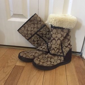Coach Nikole signature winter boot